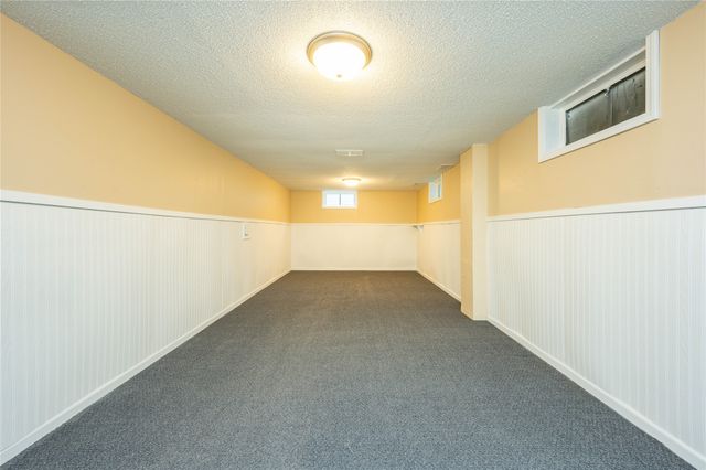 3825 51st Street, Des Moines, IA 50310