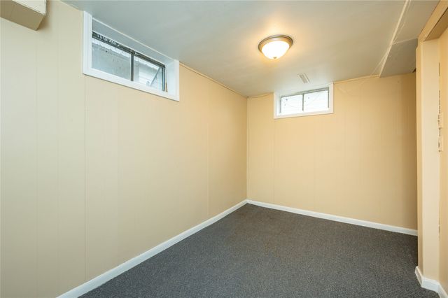 3825 51st Street, Des Moines, IA 50310