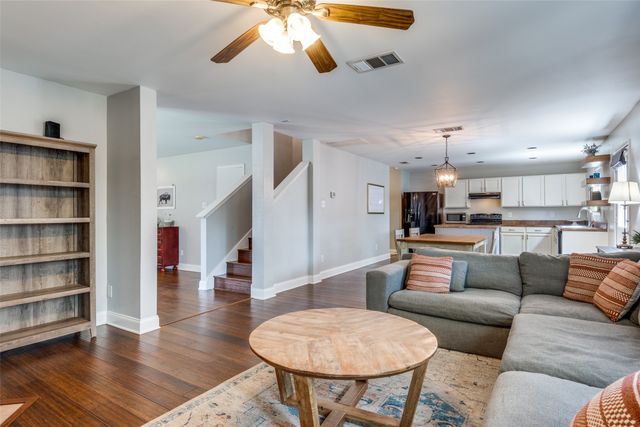 4018 Cedar Elm Lane, Dallas, TX 75212