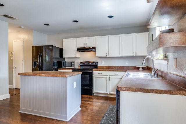 4018 Cedar Elm Lane, Dallas, TX 75212