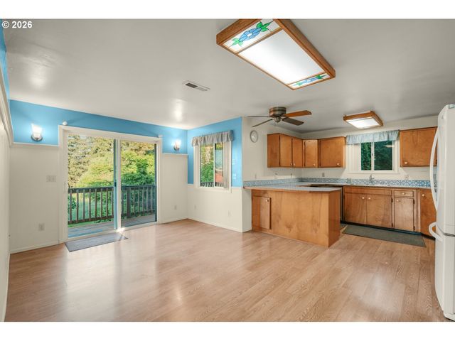 21425 Se BOHNA PARK Rd, Damascus, OR 97089