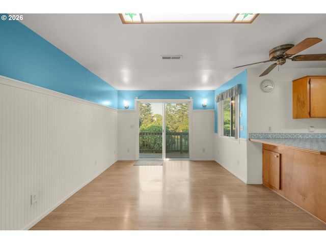 21425 Se BOHNA PARK Rd, Damascus, OR 97089