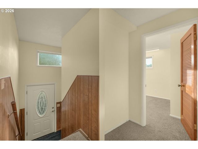 21425 Se BOHNA PARK Rd, Damascus, OR 97089