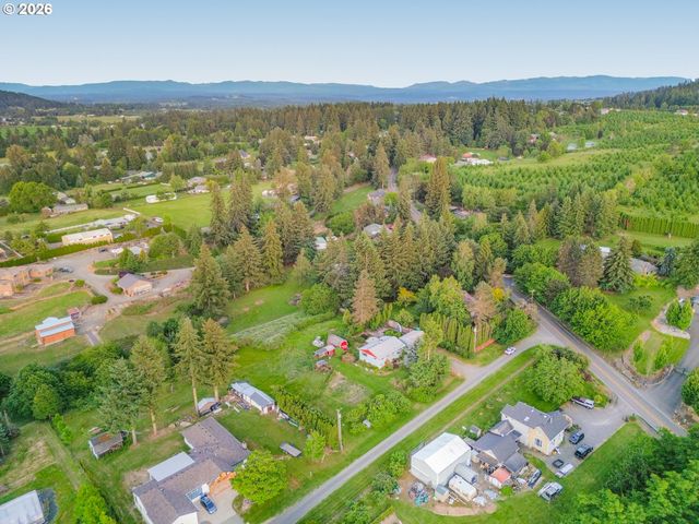 21425 Se BOHNA PARK Rd, Damascus, OR 97089
