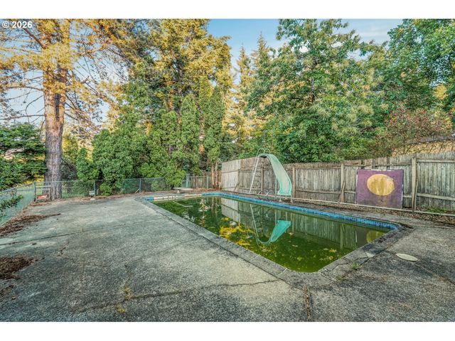 21425 Se BOHNA PARK Rd, Damascus, OR 97089