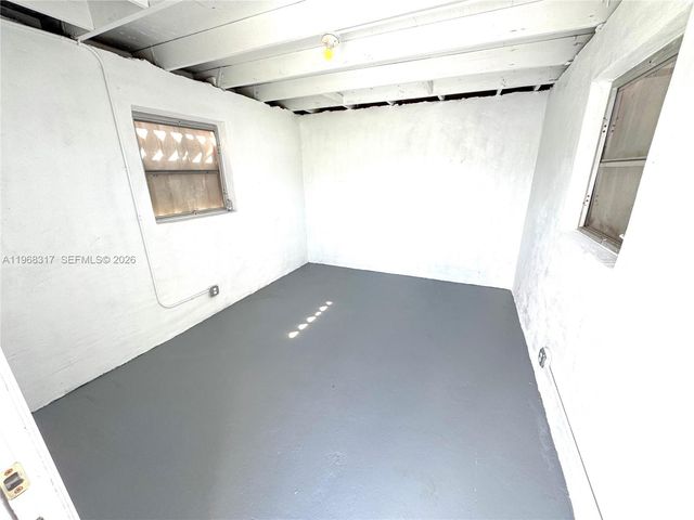 1641 NW 24th Ter, Fort Lauderdale, FL 33311