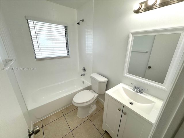 1641 NW 24th Ter, Fort Lauderdale, FL 33311