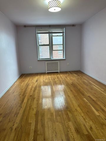 67-25 Dartmouth Street 3K, Forest Hills, NY 11375