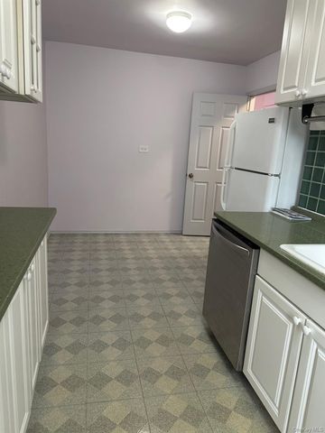 67-25 Dartmouth Street 3K, Forest Hills, NY 11375