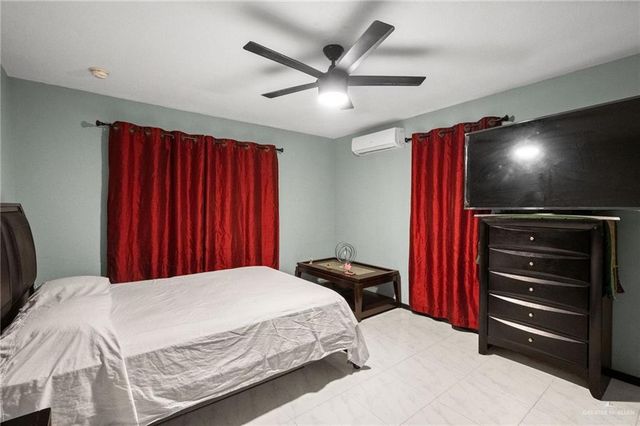 400 N Mayberry Boulevard, Mission, TX 78573