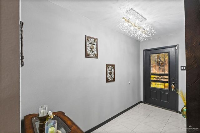 400 N Mayberry Boulevard, Mission, TX 78573