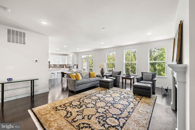 525 GLADIOLA WAY, Stafford, VA 22554