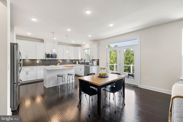 525 GLADIOLA WAY, Stafford, VA 22554