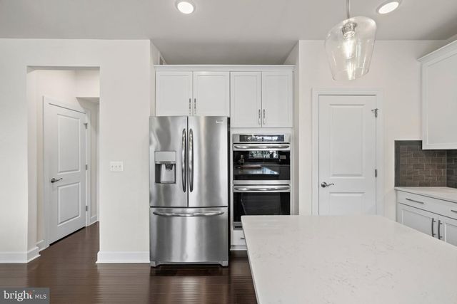 525 GLADIOLA WAY, Stafford, VA 22554