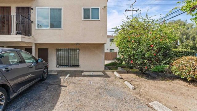4180 Cleveland Ave 14, San Diego, CA 92103