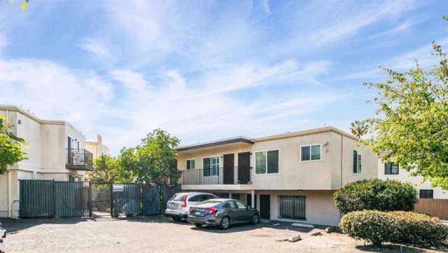 4180 Cleveland Ave 14, San Diego, CA 92103