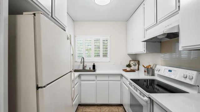 4180 Cleveland Ave 14, San Diego, CA 92103