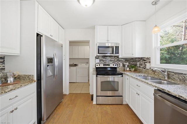 508 Kingston DR, Virginia Beach, VA 23452