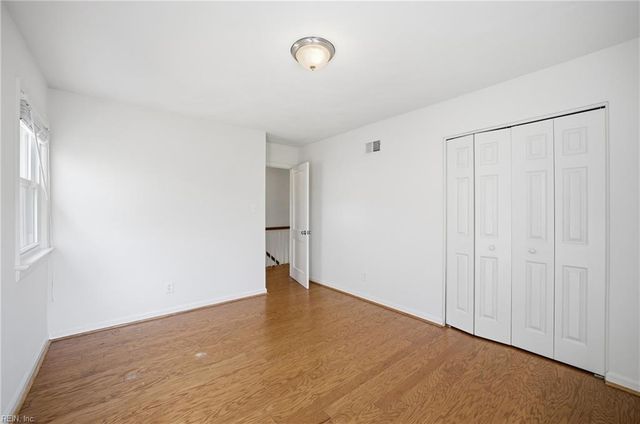 508 Kingston DR, Virginia Beach, VA 23452