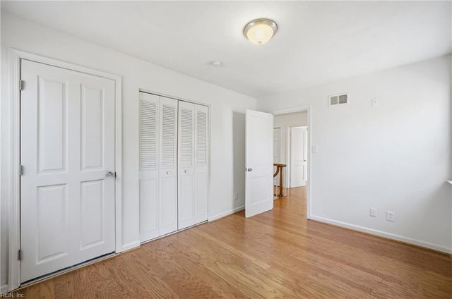 508 Kingston DR, Virginia Beach, VA 23452