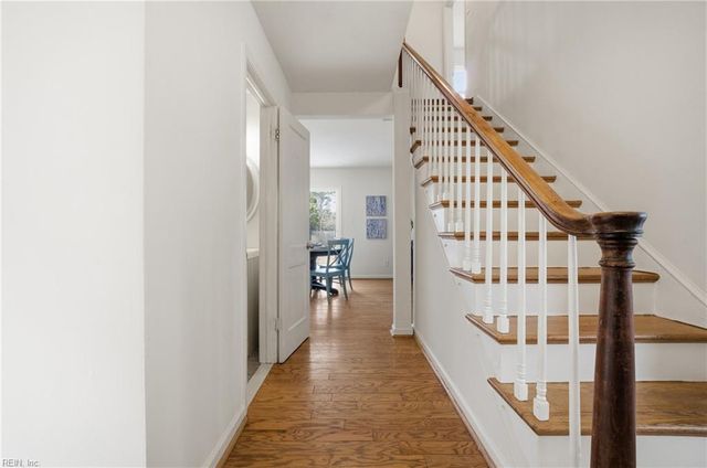 508 Kingston DR, Virginia Beach, VA 23452