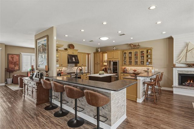 37405 HIGHRIDGE DRIVE, Dade City, FL 33525