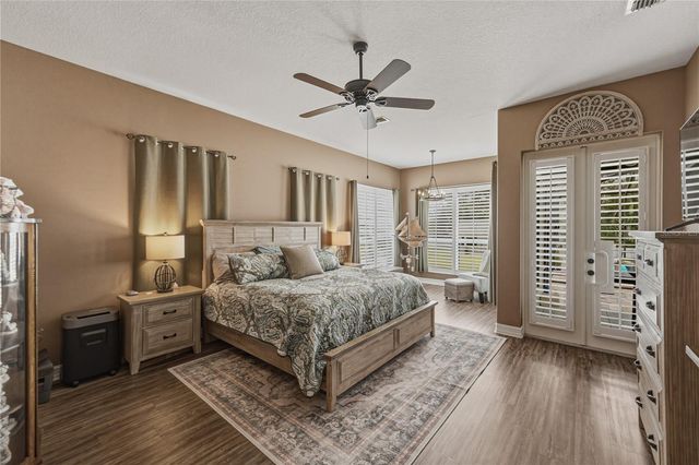37405 HIGHRIDGE DRIVE, Dade City, FL 33525