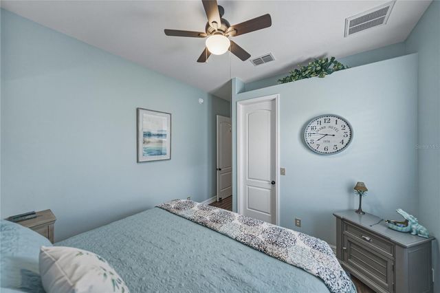 37405 HIGHRIDGE DRIVE, Dade City, FL 33525