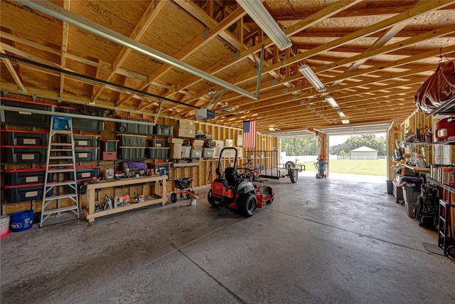 37405 HIGHRIDGE DRIVE, Dade City, FL 33525