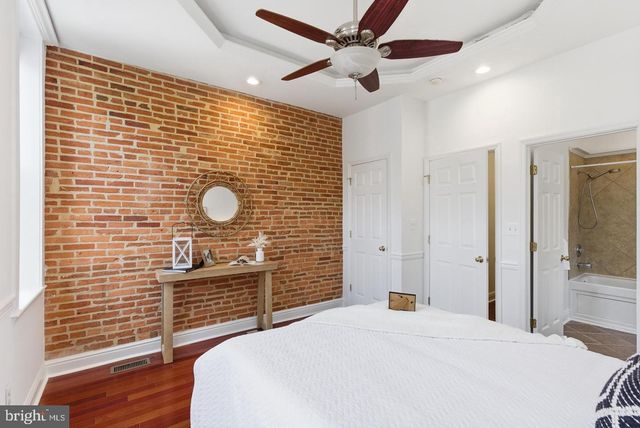 11 E OSTEND ST, Baltimore, MD 21230