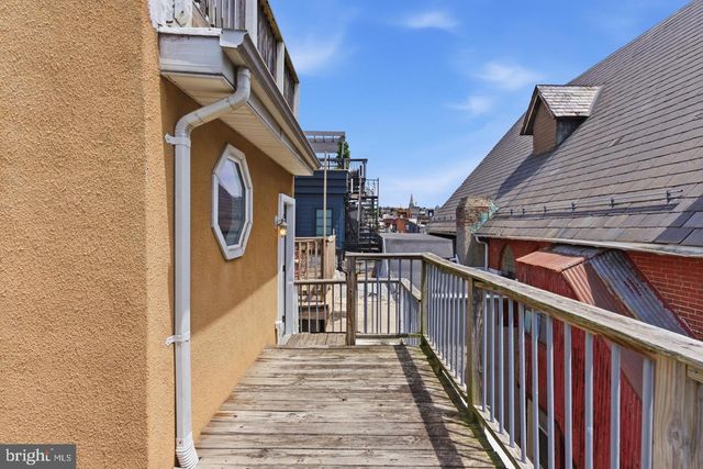11 E OSTEND ST, Baltimore, MD 21230