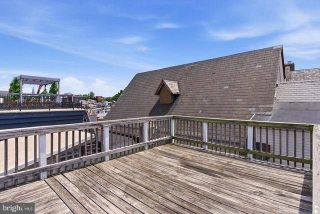 11 E OSTEND ST, Baltimore, MD 21230