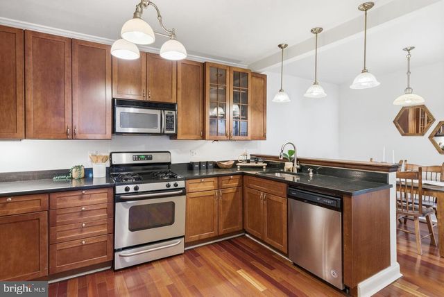 11 E OSTEND ST, Baltimore, MD 21230