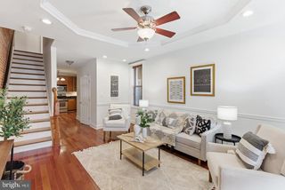 11 E OSTEND ST, Baltimore, MD 21230