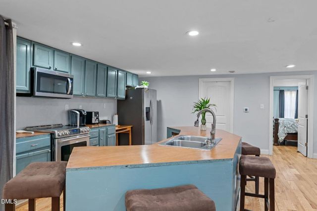 144 Old Yogi Lane, Clayton, NC 27520