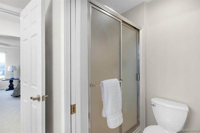 1614 High Pointe Drive, Oxford, MI 48371