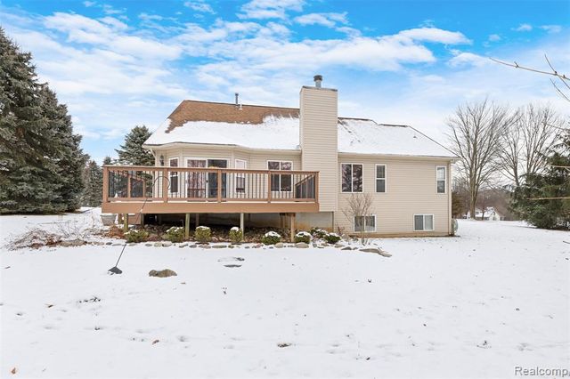 1614 High Pointe Drive, Oxford, MI 48371