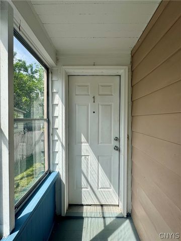 211 Pharis Street, Syracuse, NY 13204