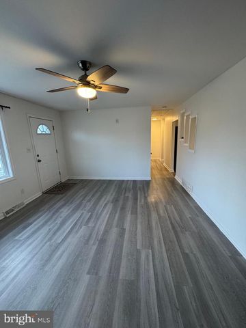 729 11TH, New Castle, DE 19720