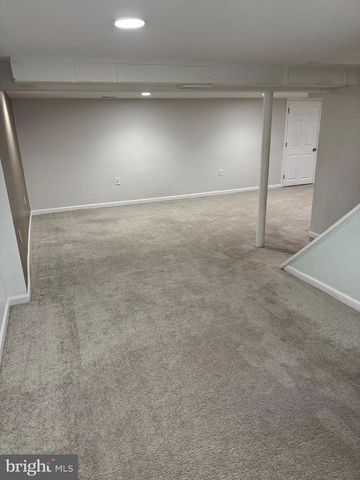 729 11TH, New Castle, DE 19720