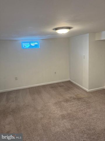 729 11TH, New Castle, DE 19720