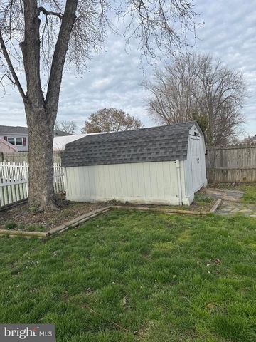 729 11TH, New Castle, DE 19720