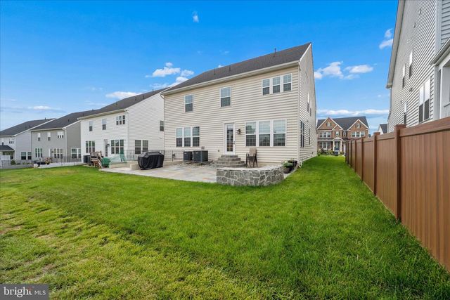 19408 TUSCARORA CROSSING DR, Leesburg, VA 20175