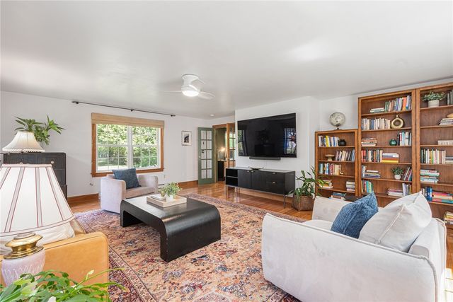 14 Mosher Drive, Barrington, RI 02806