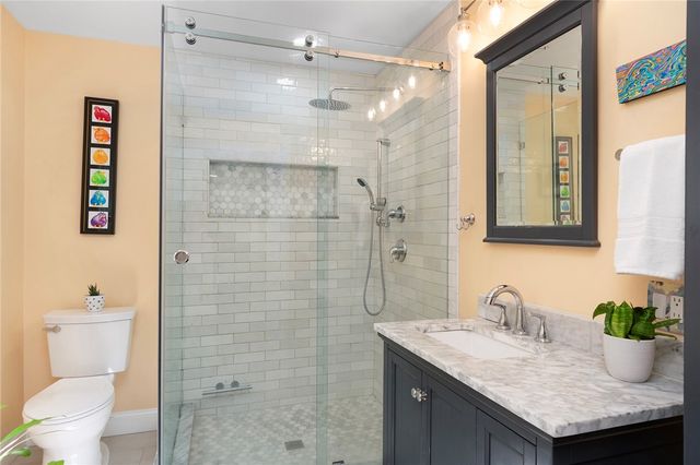 14 Mosher Drive, Barrington, RI 02806