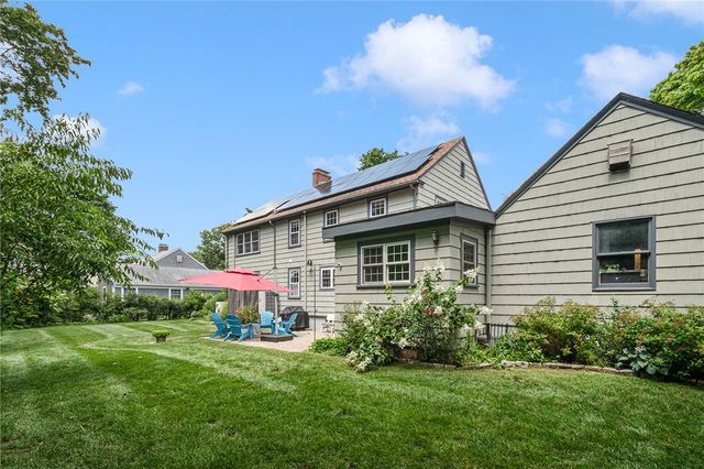 14 Mosher Drive, Barrington, RI 02806