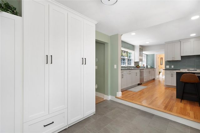 14 Mosher Drive, Barrington, RI 02806