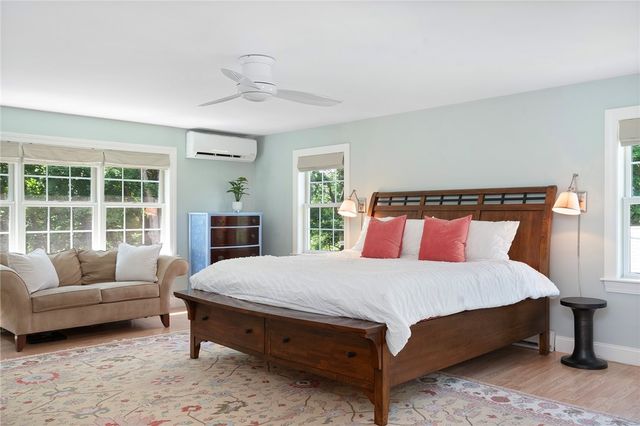 14 Mosher Drive, Barrington, RI 02806