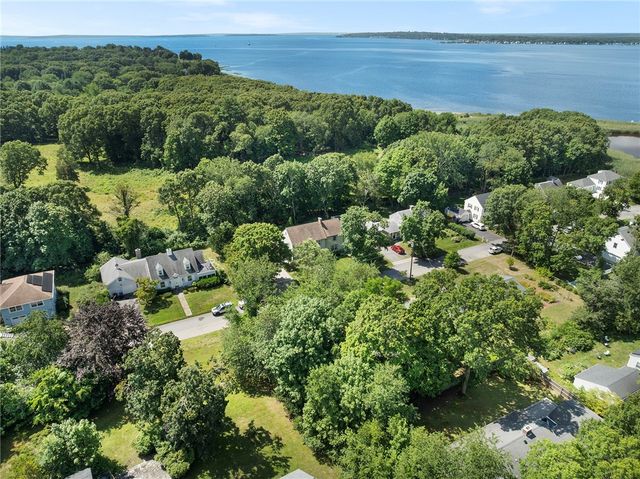 14 Mosher Drive, Barrington, RI 02806