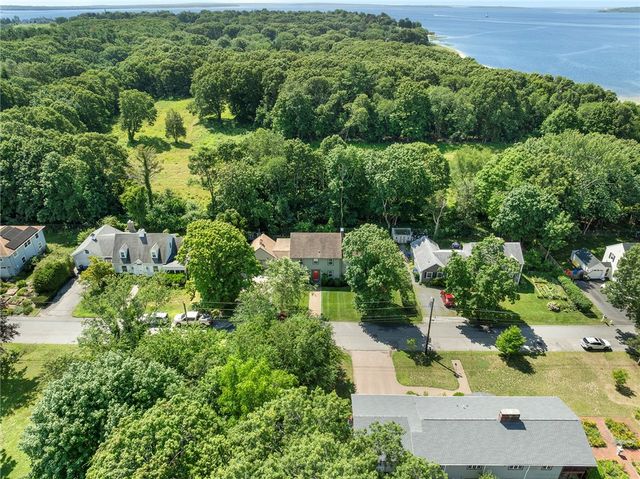 14 Mosher Drive, Barrington, RI 02806